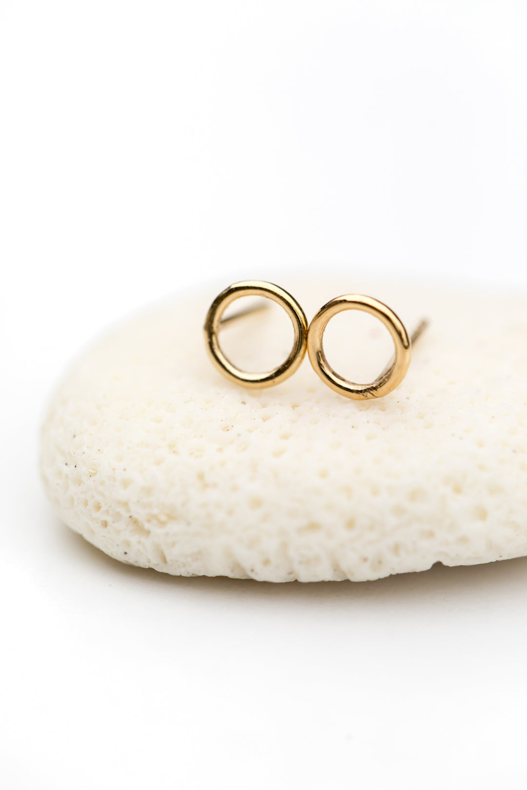 small circle gold filled earring studs by Anna Shae Jewelry in Lexington, Kentucky