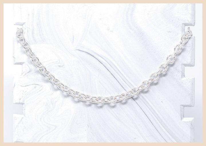 Oval Silver Twist Link Chain Necklace