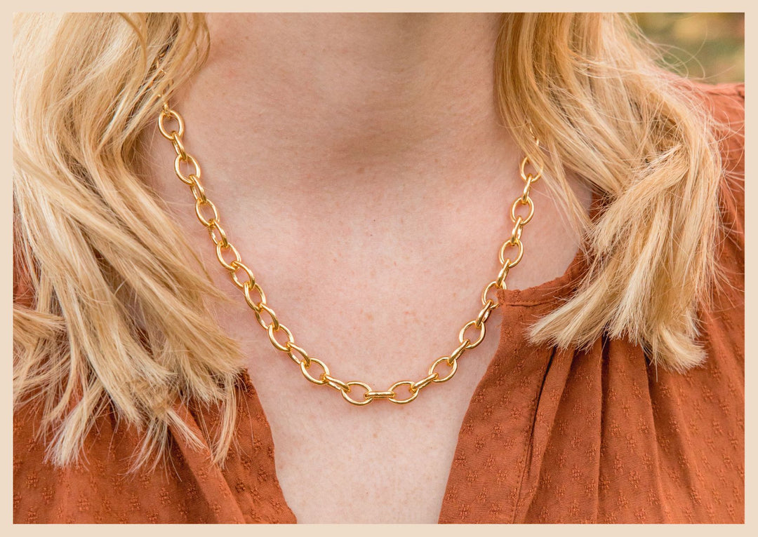 Gold thick oval chain necklace jewelry in Lexington, Kentucky