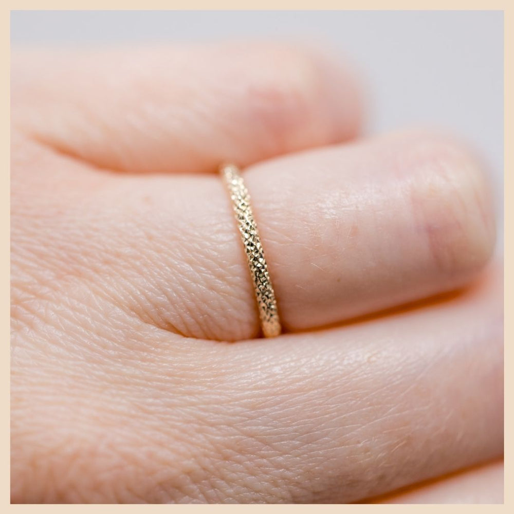 The Gold Filled Sparkly Ring is perfect for everyday minimalistic wear to be worn by itself or as a stack ring. Based in Lexington, Kentucky
